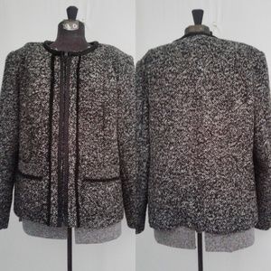 - Christopher & Banks